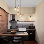 Filippos By Gm Luxury Kalawrita